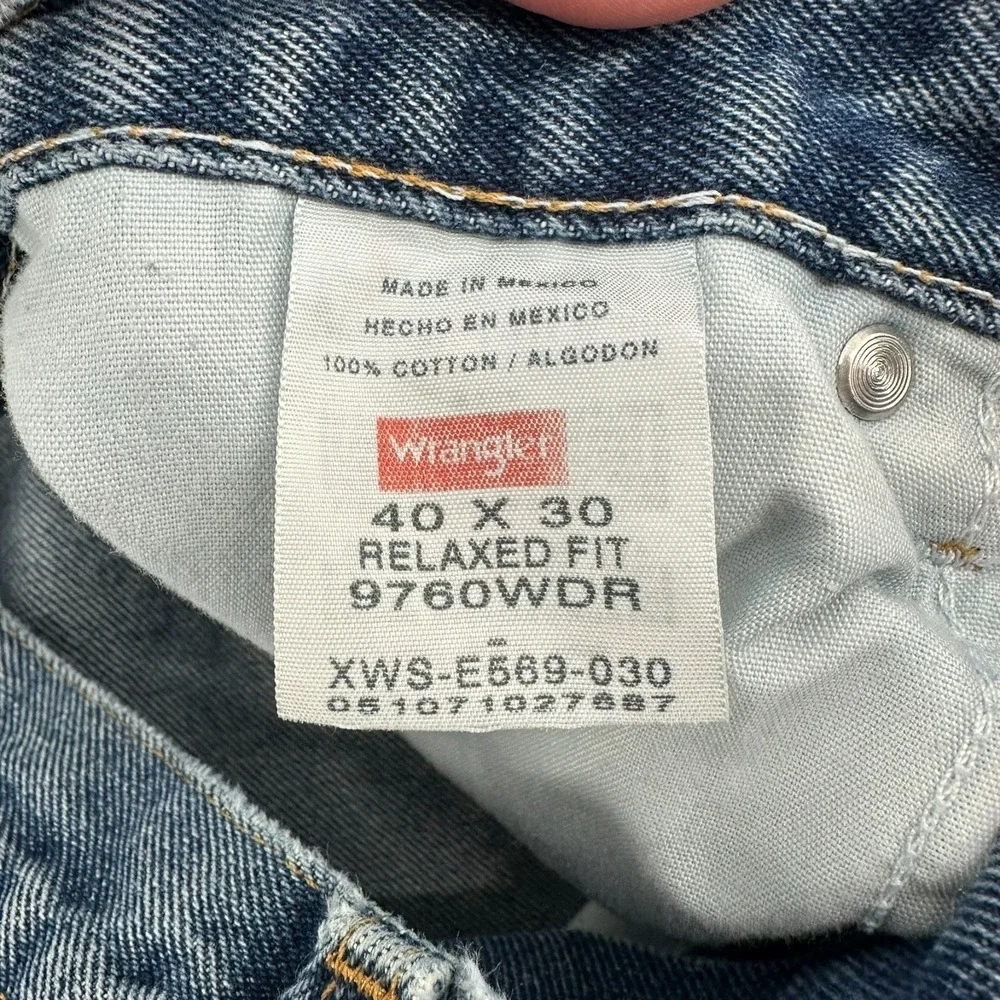 Wrangler Straight Jeans Mens 40x30 Blue Denim Relaxed Fit‎ High Rise 5-Pocket